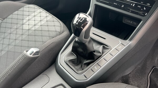 Used Volkswagen Polo 2025 for sale - 76328120: Photo 36
