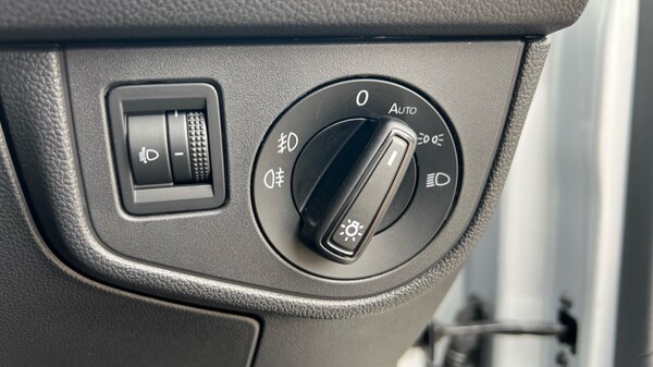 Used Volkswagen Polo 2025 for sale - 76328120: Photo 45