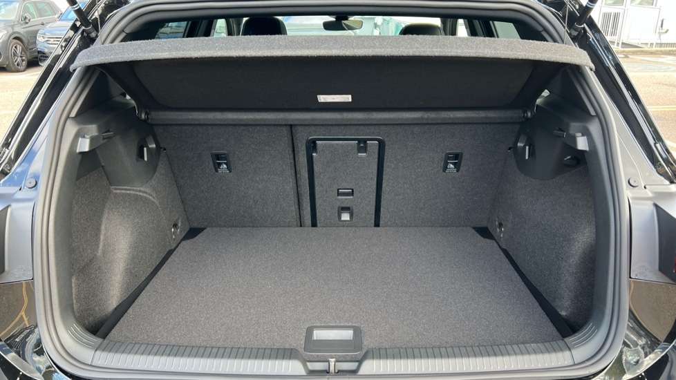 Used Volkswagen Golf 2025 for sale - 76937504: Photo 16