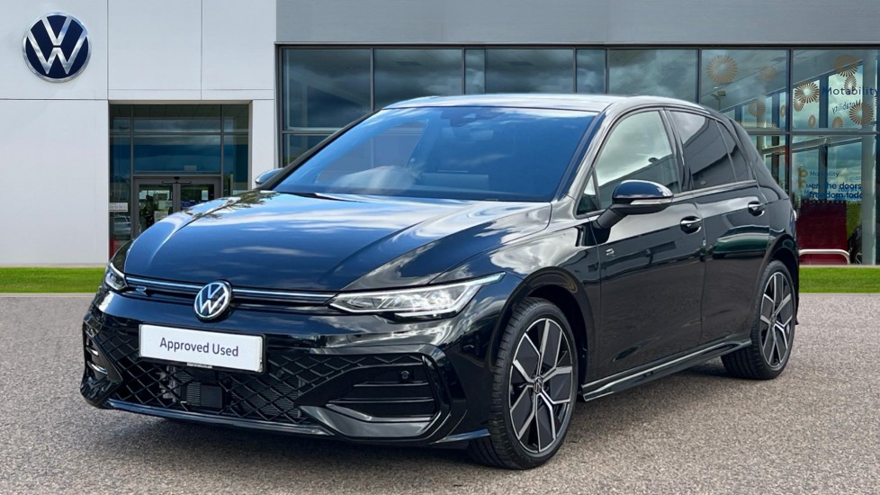 Used Volkswagen Golf 2025 for sale - 76937504: Photo 7