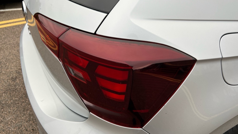 Used Volkswagen Polo 2022 for sale - 76872669: Photo 41