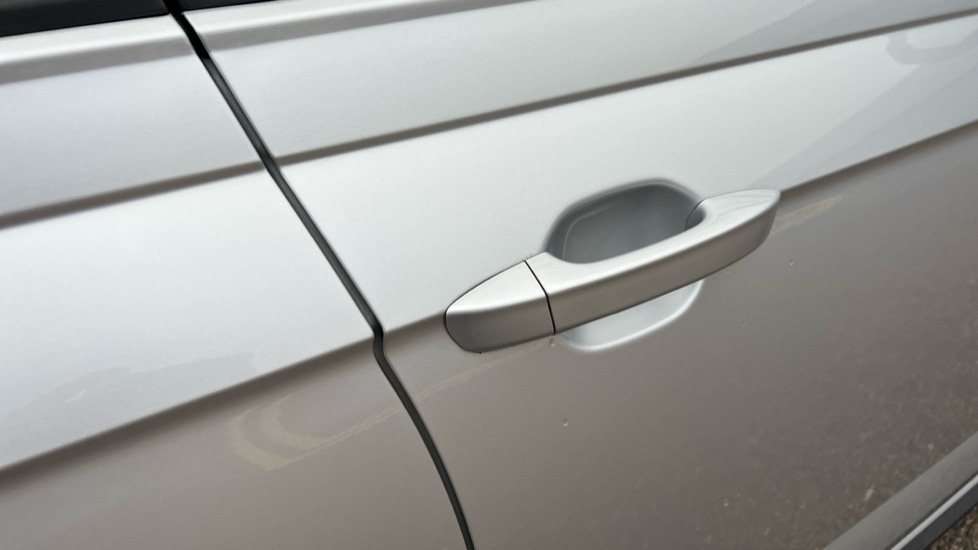 Used Volkswagen Polo 2022 for sale - 76872669: Photo 42