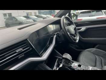 Used Volkswagen Touareg 2021 for sale - 74808545: Photo