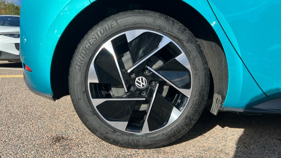 Used Volkswagen ID.3 2022 for sale - 76328261: Photo 5