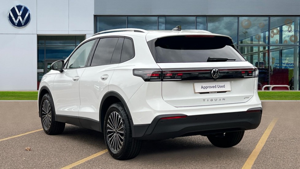 Used Volkswagen Tiguan 2025 for sale - 76328235: Photo 3