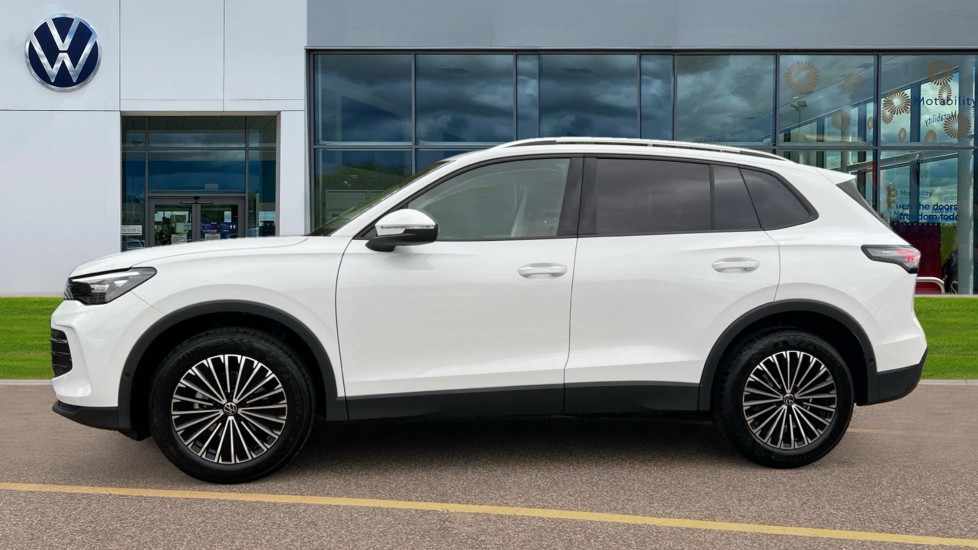 Used Volkswagen Tiguan 2025 for sale - 76328235: Photo 9