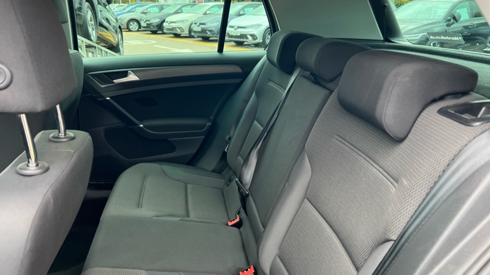 Used Volkswagen Golf 2019 for sale - 77042811: Photo 15