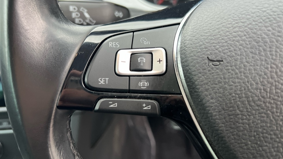 Used Volkswagen Golf 2019 for sale - 77042811: Photo 31