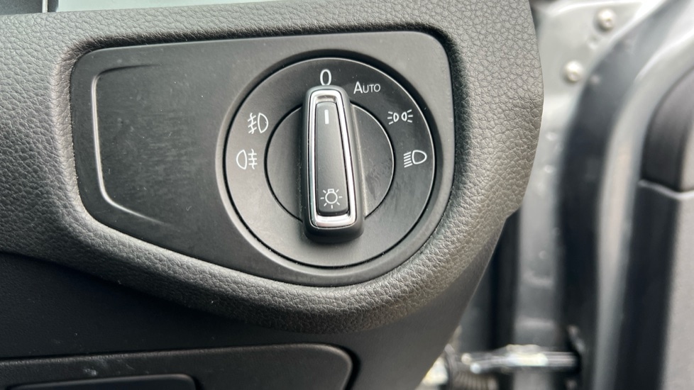 Used Volkswagen Golf 2019 for sale - 77042811: Photo 45