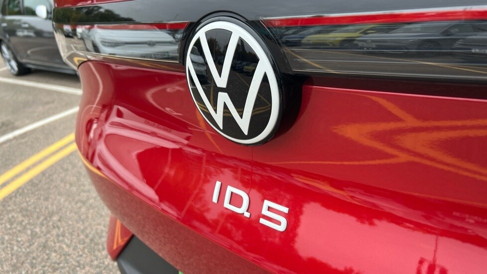 Used Volkswagen ID.5 2024 for sale - 76244593: Photo 40