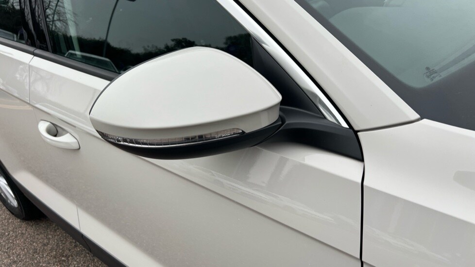 Used Volkswagen T-Roc 2023 for sale - 76203875: Photo 42