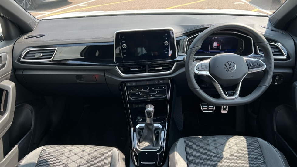 Used Volkswagen T-Roc 2025 for sale - 76400701: Photo 12