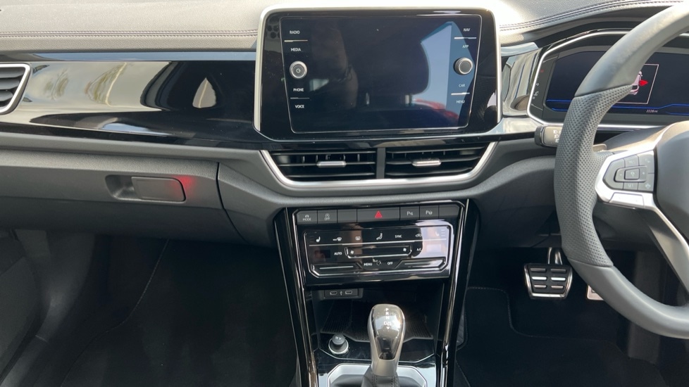 Used Volkswagen T-Roc 2025 for sale - 76400701: Photo 13