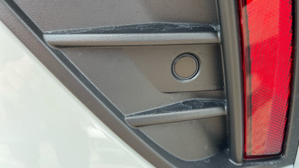 Used Volkswagen T-Roc 2025 for sale - 76400701: Photo 50