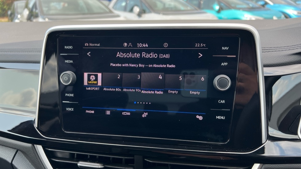 Used Volkswagen T-Roc 2025 for sale - 76400701: Photo 51