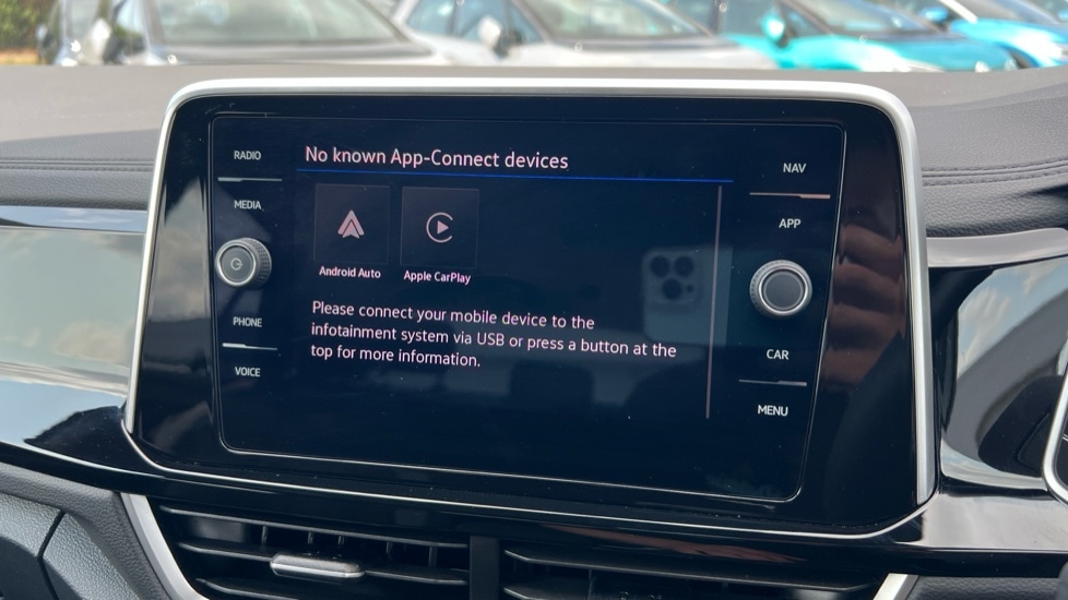 Used Volkswagen T-Roc 2025 for sale - 76400701: Photo 53