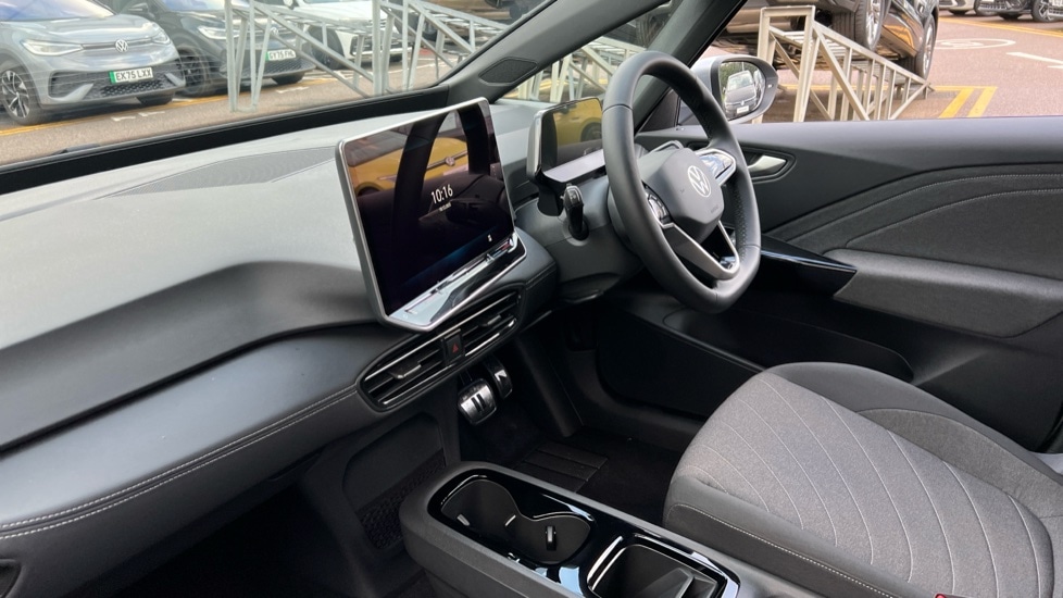 Used Volkswagen ID.3 2025 for sale - 77036015: Photo 2