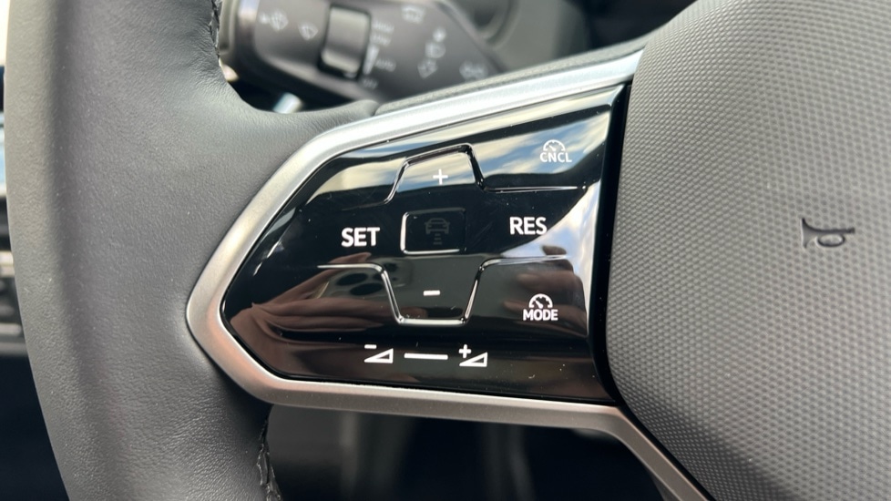 Used Volkswagen ID.3 2025 for sale - 77036015: Photo 31