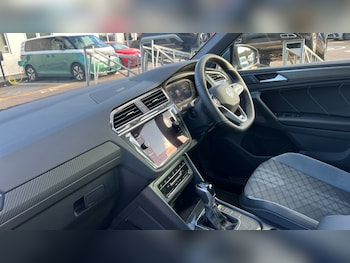 Used Volkswagen Tiguan 2023 for sale - 76372922: Photo