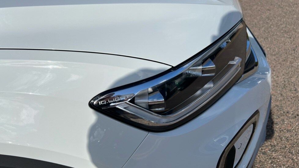 Used Volkswagen T-Roc 2025 for sale - 76328053: Photo 44