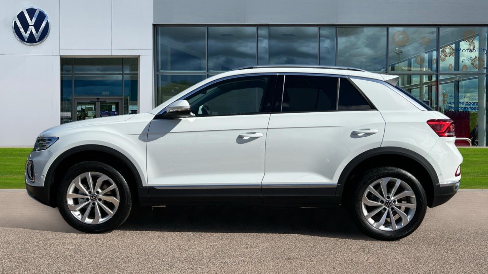 Used Volkswagen T-Roc 2025 for sale - 76328053: Photo 9