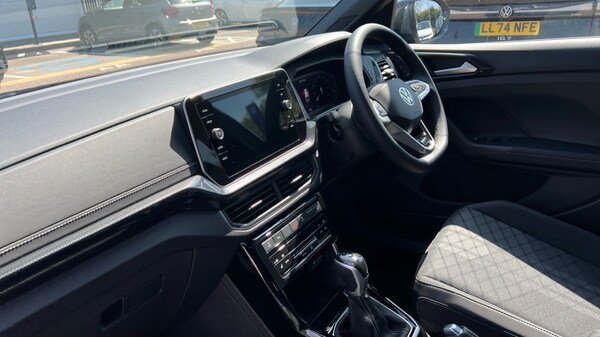 Used Volkswagen T-Cross 2025 for sale - 75509547: Photo 2