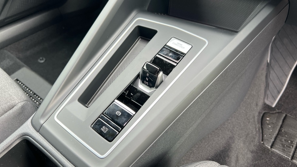 Used Volkswagen Golf 2025 for sale - 76428115: Photo 36