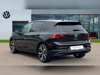 Used Volkswagen Golf 2025 for sale - 76428115: Photo