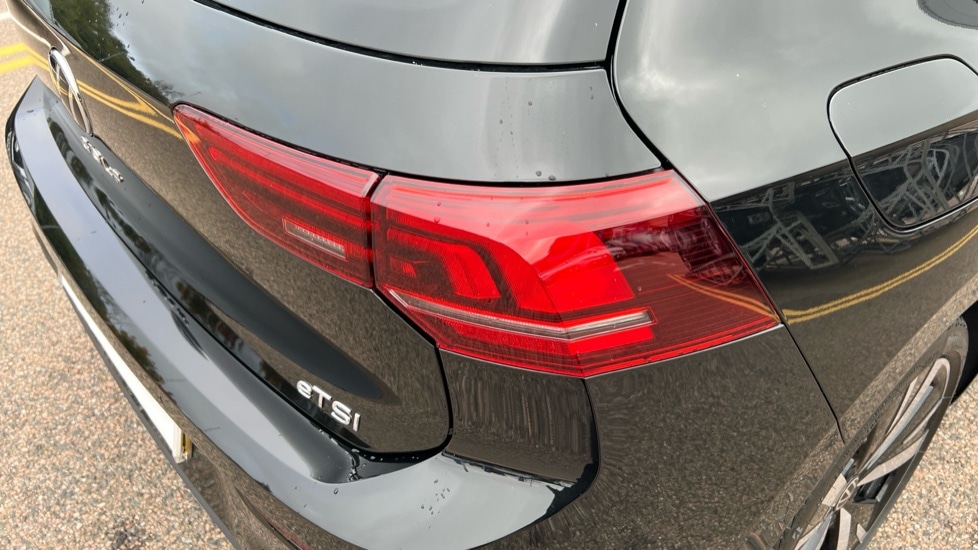 Used Volkswagen Golf 2025 for sale - 76428115: Photo 41