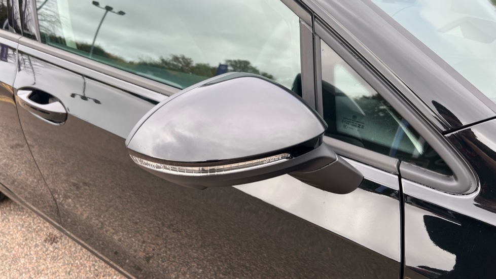 Used Volkswagen Golf 2025 for sale - 76428115: Photo 43