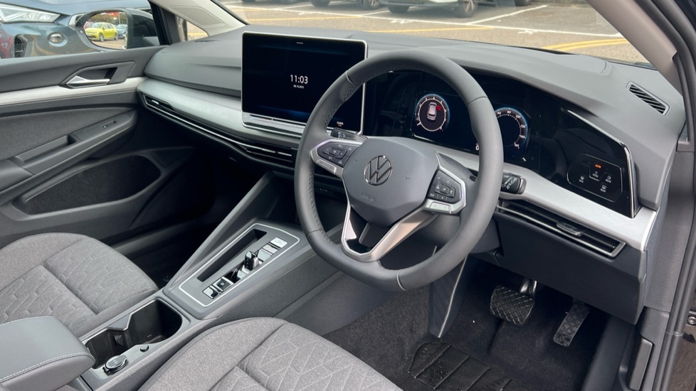 Used Volkswagen Golf 2025 for sale - 76428115: Photo 6