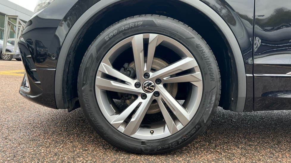 Used Volkswagen Tiguan 2023 for sale - 76872679: Photo 18