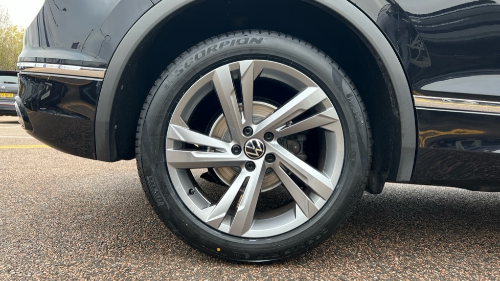 Used Volkswagen Tiguan 2023 for sale - 76872679: Photo 5