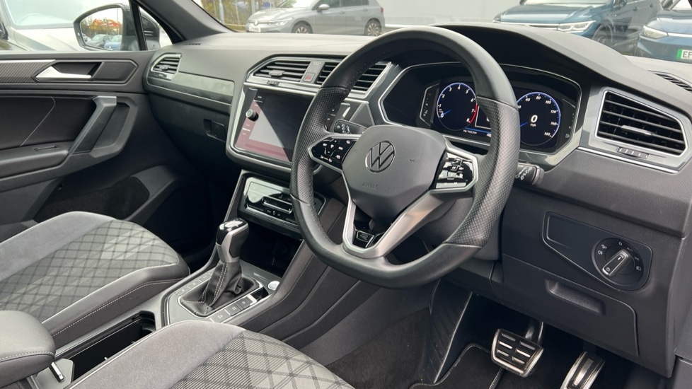 Used Volkswagen Tiguan 2023 for sale - 76872679: Photo 6