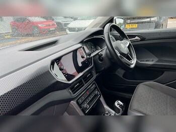 Used Volkswagen T-Cross 2020 for sale - 76079219: Photo