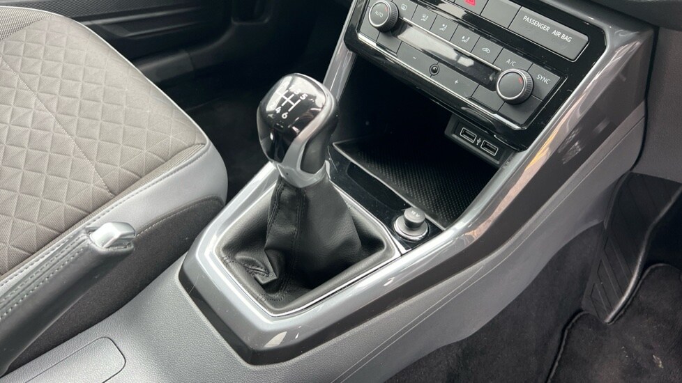 Used Volkswagen T-Cross 2020 for sale - 76079219: Photo 36
