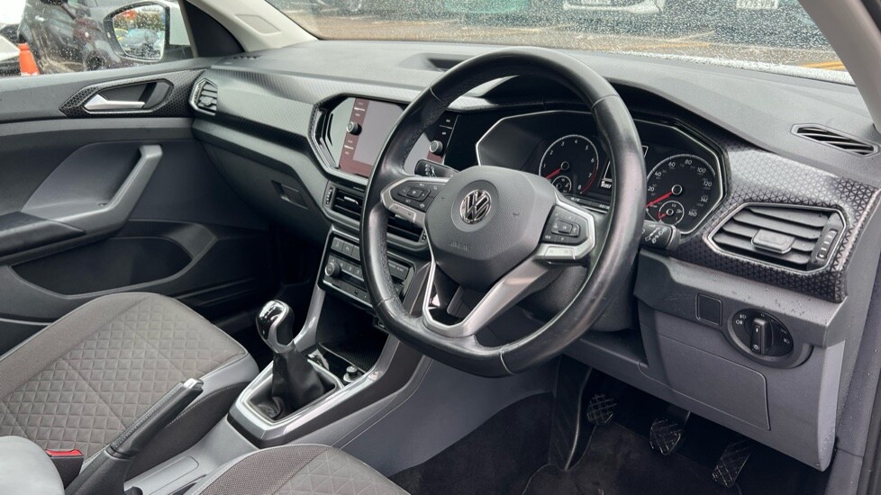 Used Volkswagen T-Cross 2020 for sale - 76079219: Photo 6