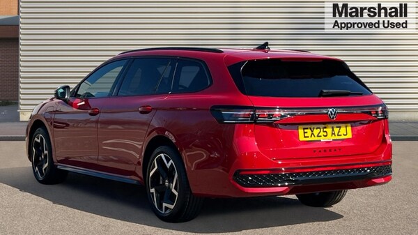 Used Volkswagen Passat 2025 for sale - 74954884: Photo 5