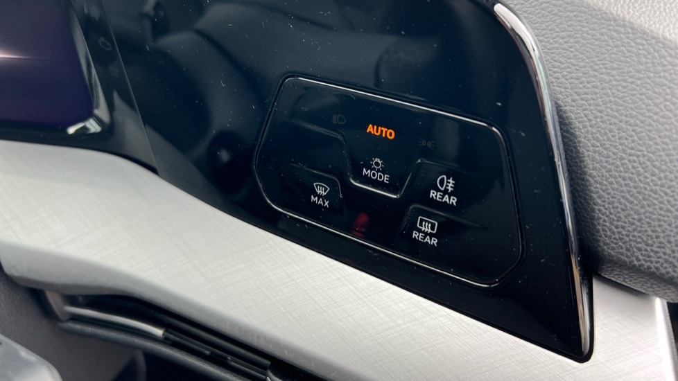 Used Volkswagen Golf 2024 for sale - 76096045: Photo 45