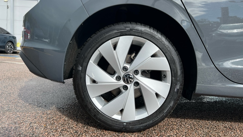 Used Volkswagen Golf 2024 for sale - 76096045: Photo 5