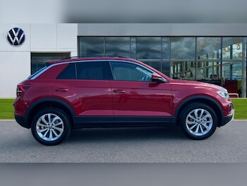 Used Volkswagen T-Roc 2025 for sale - 75124661: Photo