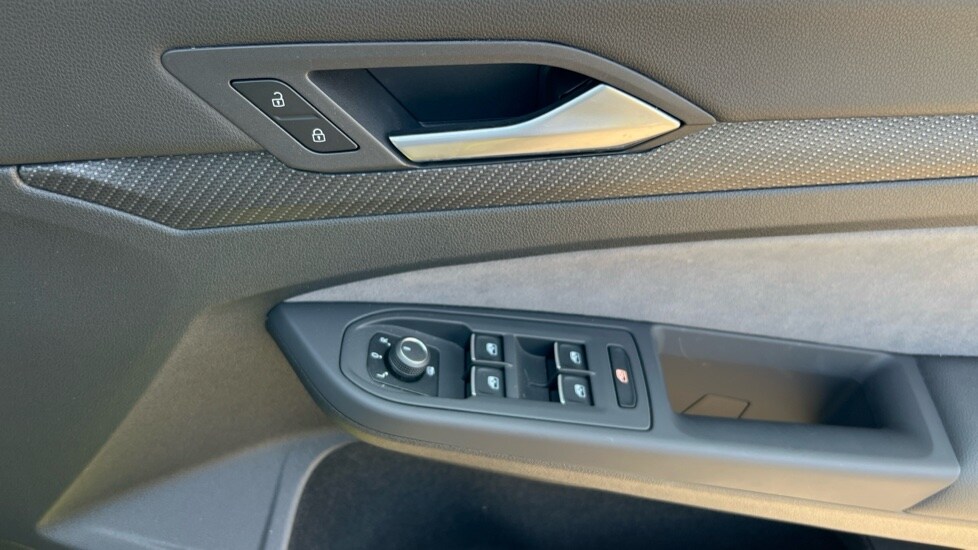 Used Volkswagen Golf 2021 for sale - 76868954: Photo 28