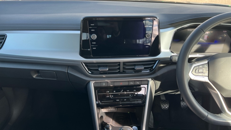 Used Volkswagen T-Roc 2024 for sale - 76037734: Photo 13