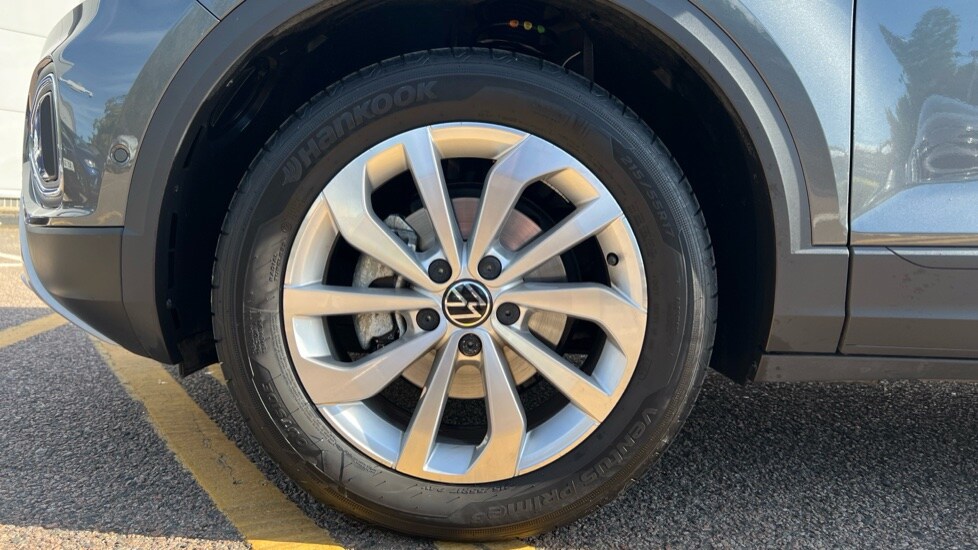 Used Volkswagen T-Roc 2024 for sale - 76037734: Photo 18