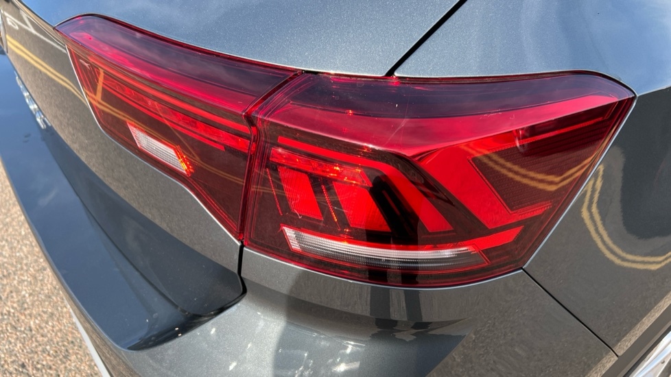 Used Volkswagen T-Roc 2024 for sale - 76037734: Photo 41