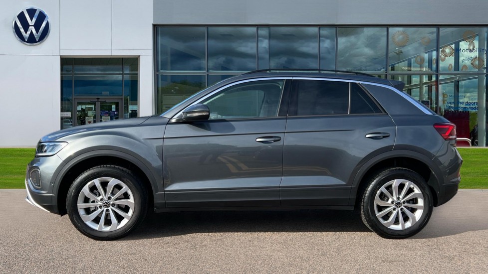 Used Volkswagen T-Roc 2024 for sale - 76037734: Photo 9