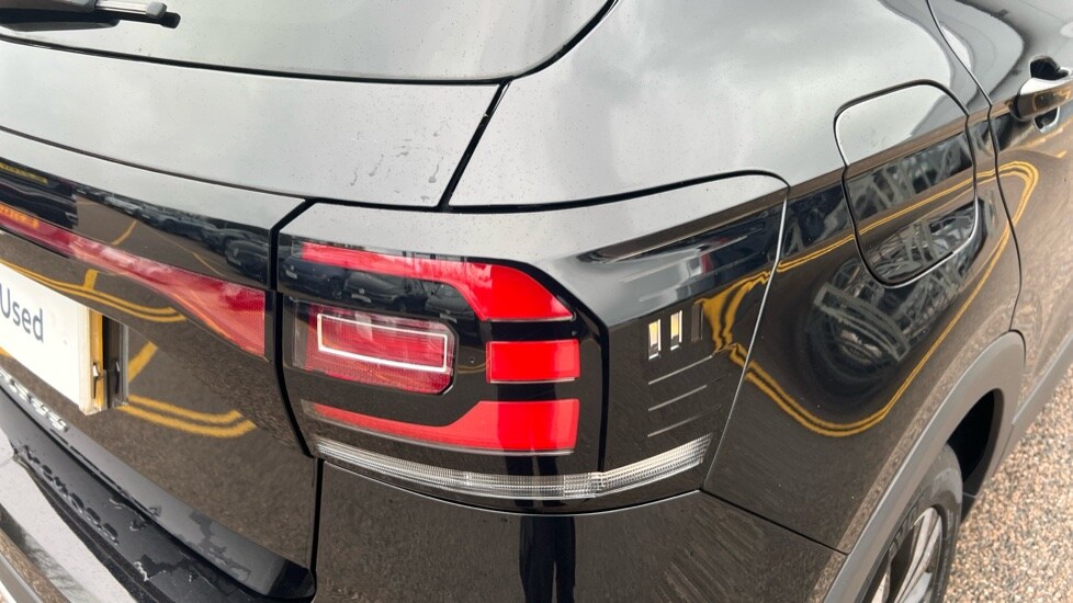 Used Volkswagen T-Cross 2022 for sale - 76773176: Photo 41