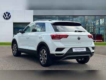Used Volkswagen T-Roc 2021 for sale - 75322579: Photo