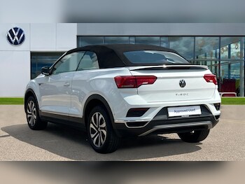 Used Volkswagen T-Roc 2021 for sale - 75288115: Photo
