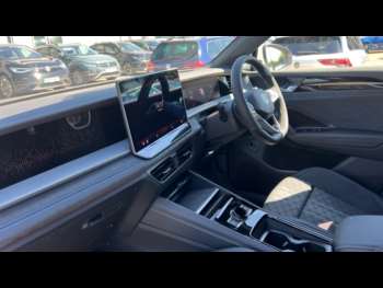 Used Volkswagen Touran 2025 for sale - 74774270: Photo